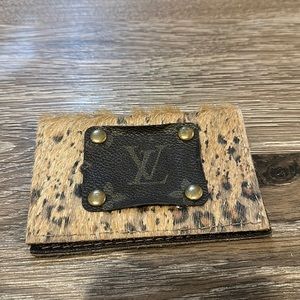 AUTHENTIC VINTAGE Louis Vuitton card holder